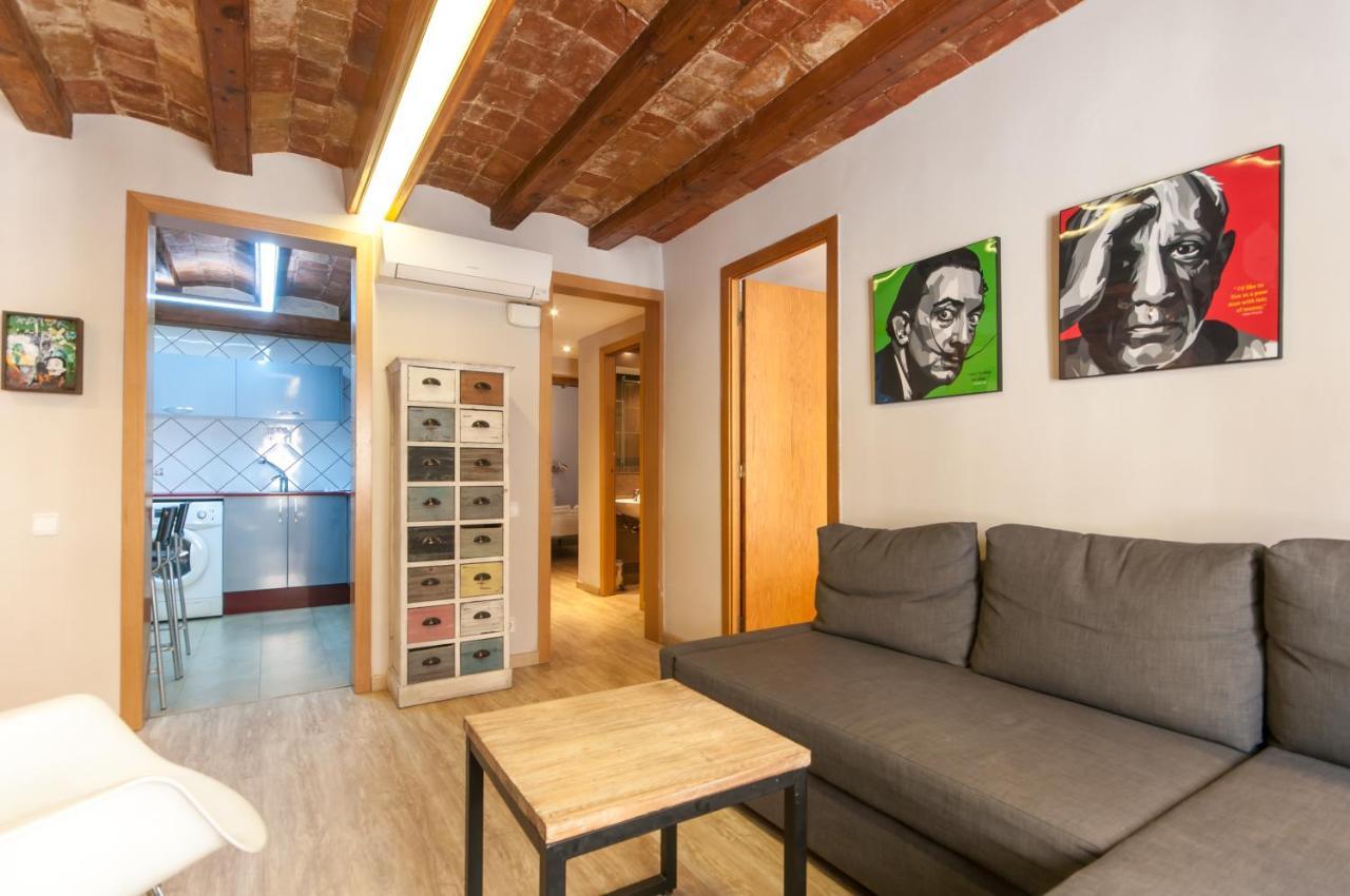 Homenfun Barcelona Eixample I Luaran gambar